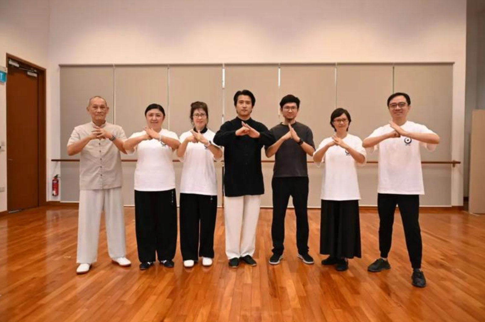 Master Feng with students